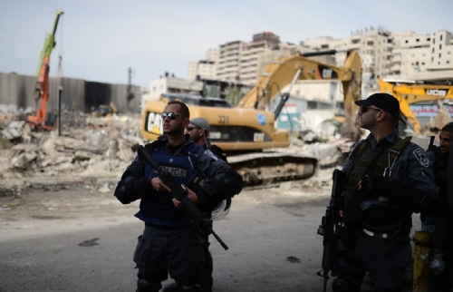 Batı Şeria’da Filistinlilerin Evleri Yıkılıyor