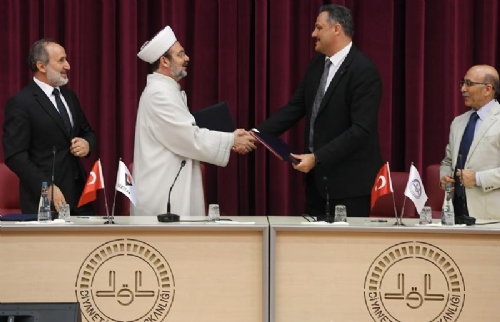 Diyanet ile Türkiye Tübitak Arasında İşbirliği Protokolü