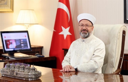 Diyanet İşleri Başkanı Erbaş’tan Anneler Günü mesajı