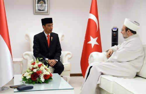 Endonezya Cumhurbaşkanı’ndan Kocatepe Camiine Ziyaret