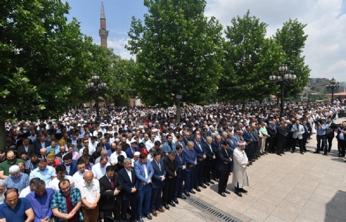 Diyanet İşleri Başkanı Prof. Dr. Ali Erbaş, Ankara’da Mursi İçin Gıyabi Cenaze Namazı Kıldırdı