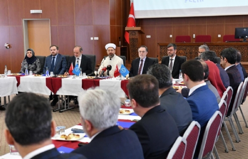 Diyanet İşleri Başkanı Prof. Dr. Ali Erbaş, Başkanlığın Üst Düzey Yöneticileriyle Bir Araya Geldi