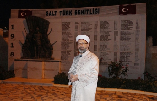 Diyanet İşleri Başkanı Prof. Dr. Ali Erbaş, Ürdün'de Türk Şehitliği'ni Ziyaret Etti