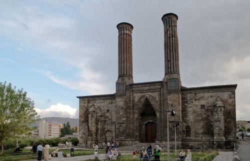 Erzurum'daki Tarihi Medreseler