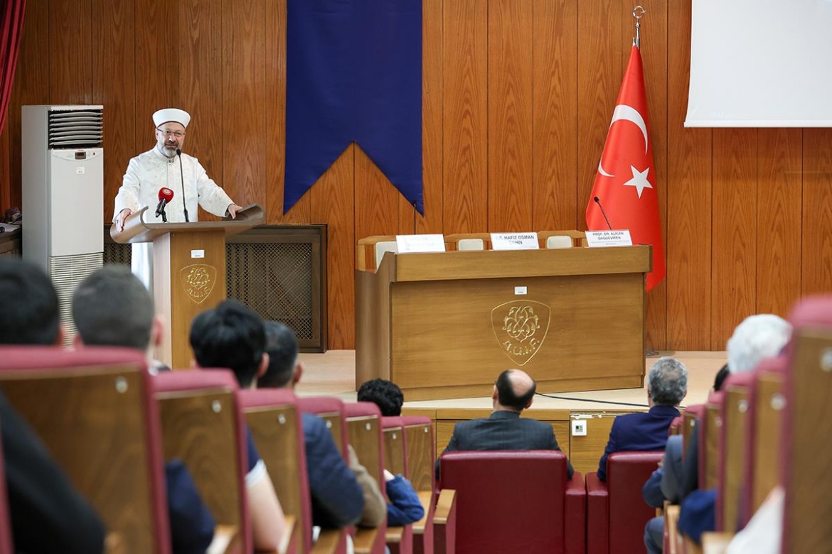 Nihai hedefimiz hayatımızı Kur'an'a göre tanzim etmek