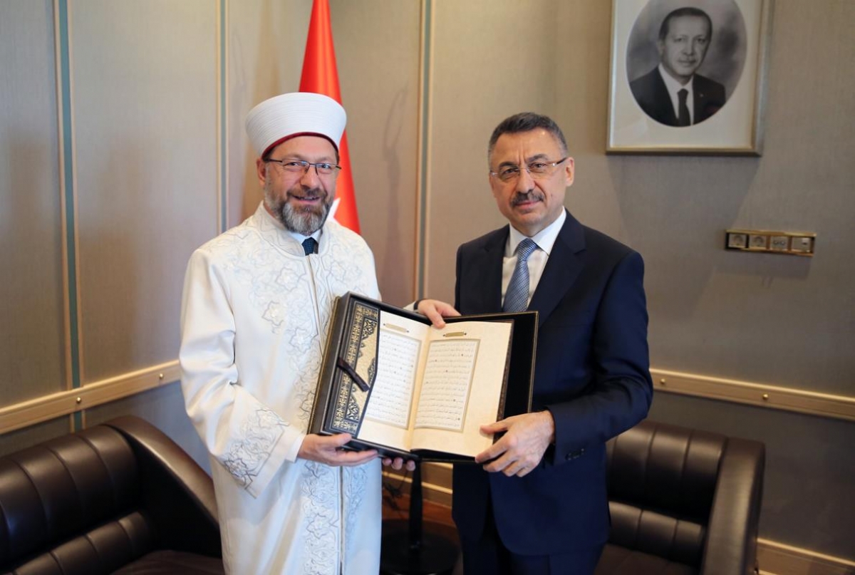 Cumhurbaşkanı Yardımcısı Oktay, Diyanet İşleri Başkanı Prof. Dr. Ali Erbaş'ı Kabul Etti