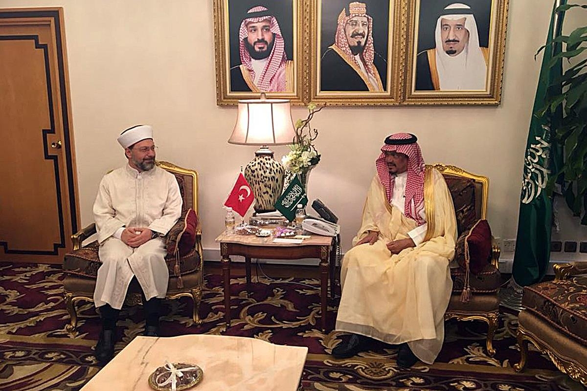 Diyanet İşleri Başkanı Prof. Dr. Ali Erbaş, Suudi Arabistan Hac ve Umre Bakanını Ziyaret Etti