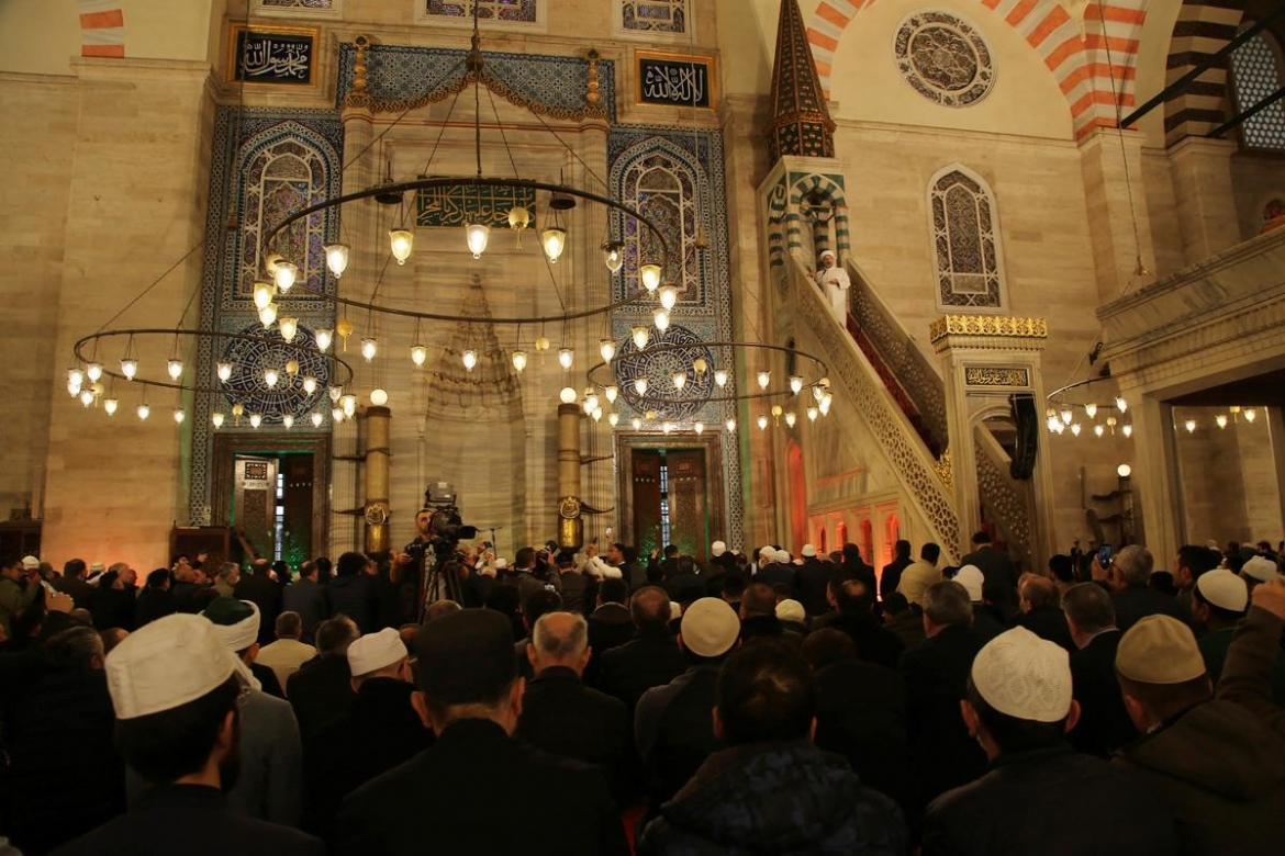 Diyanet İşleri Başkanı Erbaş, Süleymaniye Camii’nde bayram hutbesi irad etti